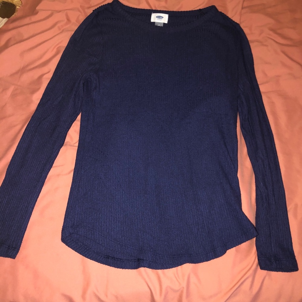 navy blue old navy sweater